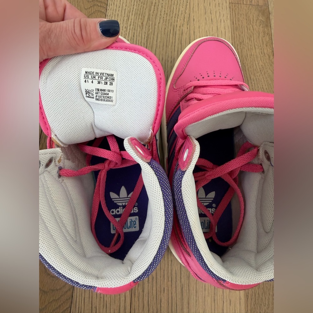 Adidas purple pink hightops - Picture 8 of 16